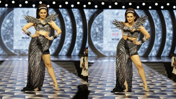 Madhurima Tuli Shines as Showstopper at Mysore Fashion Week